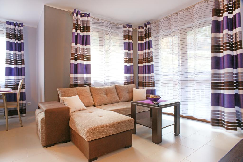 Apartamenty Pod Izbicą Karpacz Ruang foto
